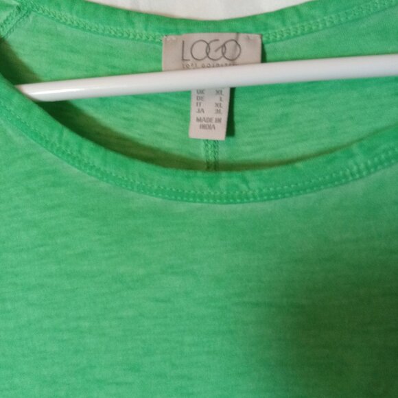 Lori Goldstein LOGO Womens Green Short Sleeve Top L Pockets Distressed Elbow - Picture 3 of 15